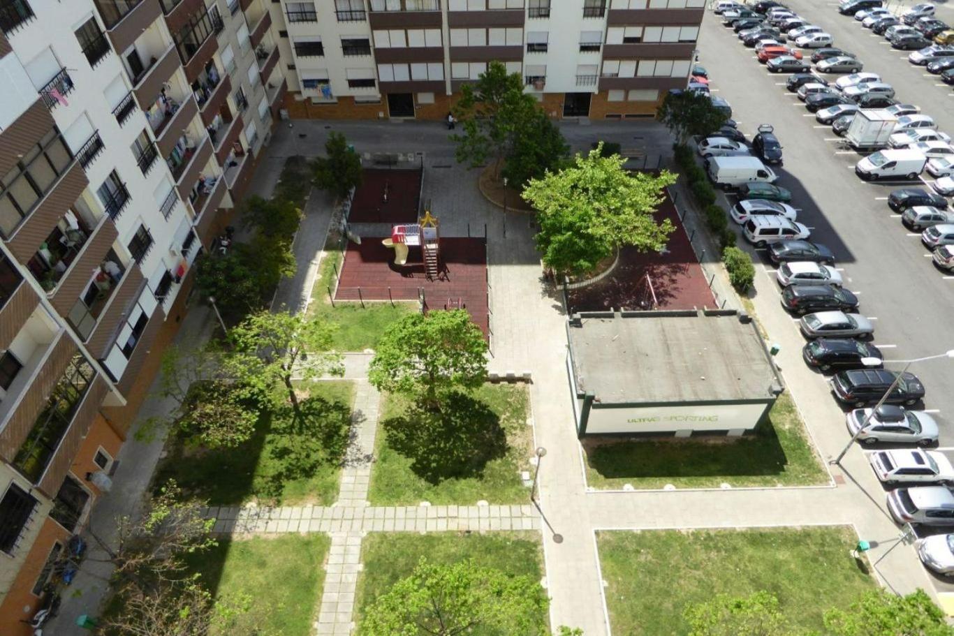 Be Local - Apartment With 2 Bedrooms In Infantado In 洛里什 外观 照片